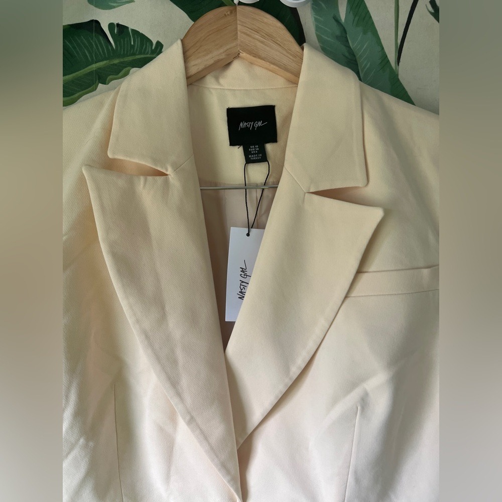 Nasty Gal Blazer Romper Women 6 Yellow NWT - Picture 3 of 9